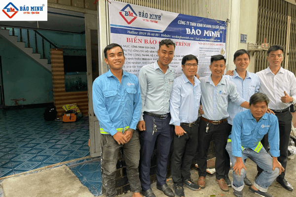 Đội ngũ nhân viên Bảo Minh trong lễ khởi công công trình