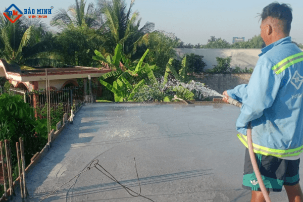 Bảo dưỡng bê tông sàn