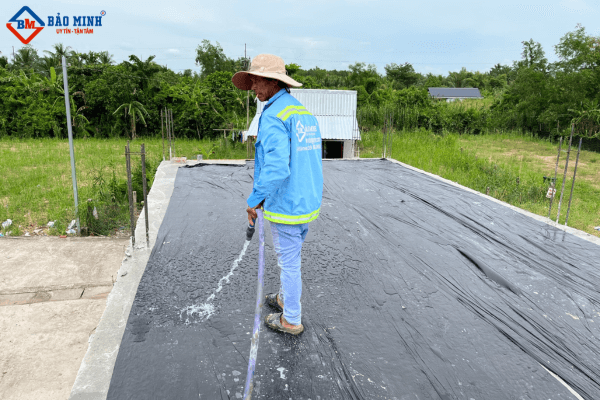 Thực hiện công tác bảo dưỡng bê tông