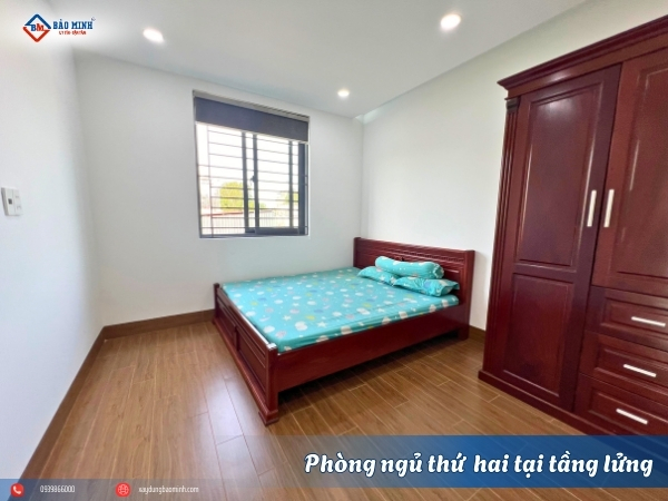 Phòng ngủ thứ 2 tại tầng lửng - Xây nhà gác lửng Bình Dương