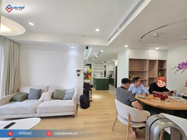 Phòng khách với nội thất ấm cúng hiện đại
