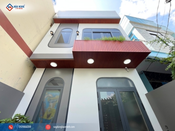 Cận cảnh mặt tiền