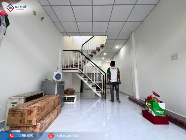 Phòng khách chưa được bố trí nội thất