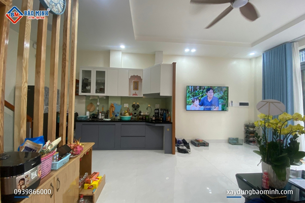 Phòng khách và phòng bếp liên thông