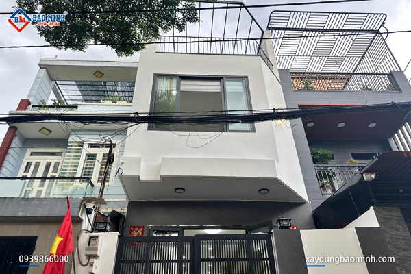 Cận cảnh mặt tiền