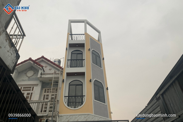Ngôi nhà hiện đại giữa khu phố